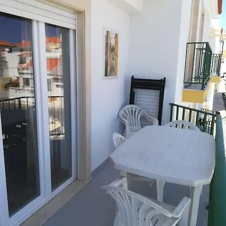 Diamond In The Rough Apartment Lourinha (Lisbon)