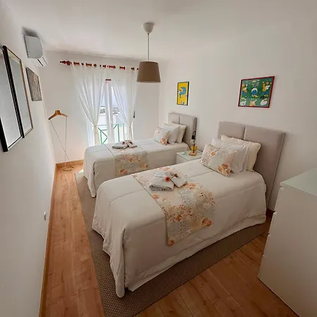 Ribeiro House * לוריניה