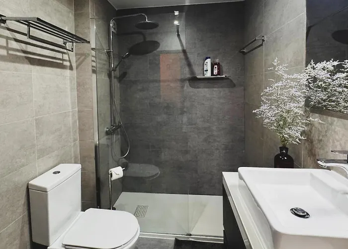 Daire Ribeiro House